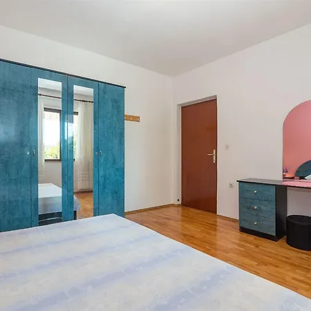 Apartamento Dragan Trogir