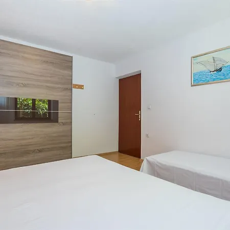Apartamento Dragan Trogir